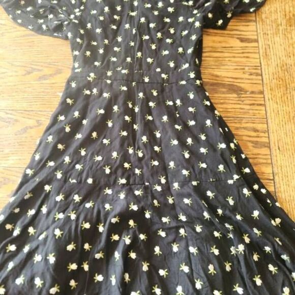 Jill Jill Stuart Mini Floral Wrap Dress sz 0 - Picture 5 of 5